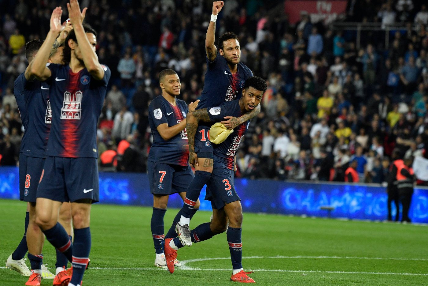 巴黎圣日耳曼:欧冠赛场的逆袭王者传奇